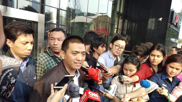 Ketua Wadah Pegawai, Yudi Purnomo Harahap Saat Menyampaikan Keterangan Persnya di Gedung KPK, Jakarta, Senin (1/7/2019). (Foto: Ady Anugrahadi/Liputan6.com)