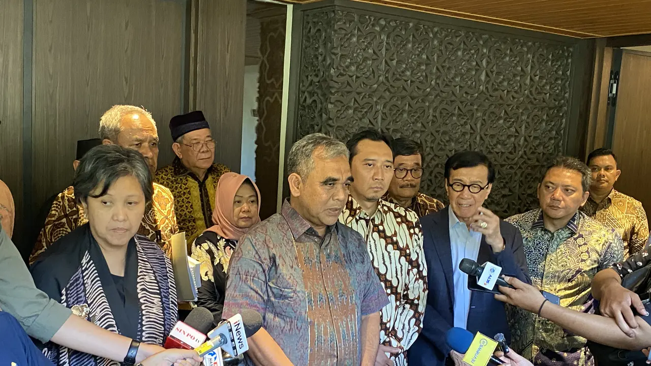 Ketua MPR RI Ahmad Muzani di kawasan Widya Chandra, Jakarta, Jumat (28/8/2026) (Liputan6.com/Delvira Hutabarat)