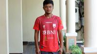 Tegar Hening Pangestu kembali bergabung dengan Persis. (Bola.com/Vincentius Atmaja)