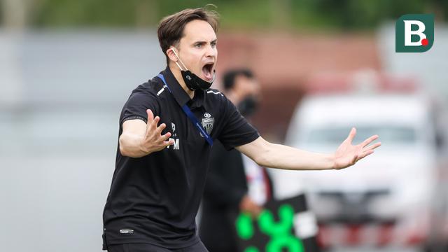  Persipura Jayapura vs Bhayangkara FC