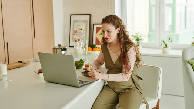 5. Mual dan Perubahan Nafsu Makan