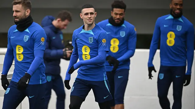 Foto: Timnas Inggris Geber Latihan Jelang Bentrok dengan Juara Bertahan Euro, Italia
