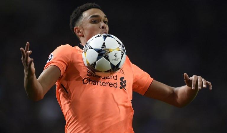 Bek Liverpool asal Inggris, Trent Alexander-Arnold. (AFP/Miguel Riopa)