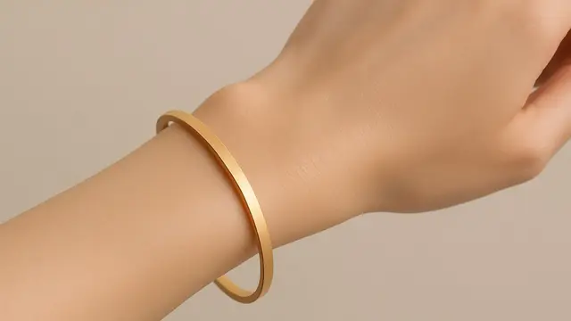 AModel Gelang Emas yang Cocok untuk Tangan Kecil/Ilustrasi gambar oleh AI