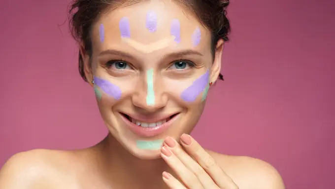 Trik Mengaplikasikan Concealer untuk Samarkan Mata Panda, Bye Wajah Lelah!