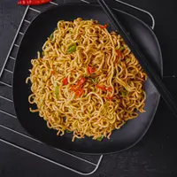 Indomie goreng masuk top 10 indomie terenak di dunia versi NY magazine. (unsplash/ikhsan baihaqi).