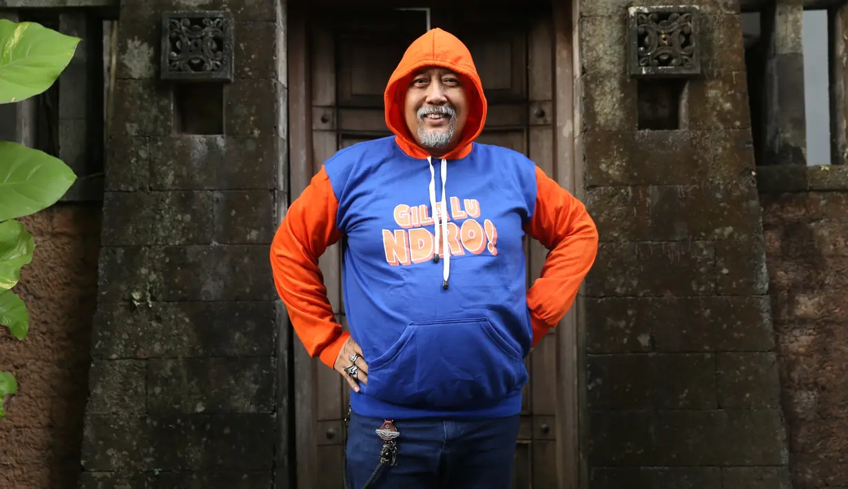 Film Gila Lu Ndro! merupakan spin off dari Warkop DKI Reborn. Film itu rencananya bakal tayang serentak di seluruh bioskop di Indonesia pada 13 September 2018. (Nurwahyunan/Bintang.com)