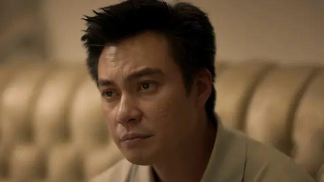 Baim Wong sebagai Irfan dalam film Suamiku Lukaku. (Foto: Dok. Sinemart Pictures)