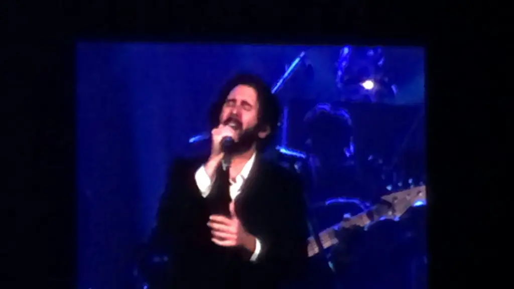 Penyanyi asal Amerika sekaligus penulis lagu, aktor, dan filantropis, Josh Groban, akhirnya tiba di Jakarta dan menjadi penanda dimulainya rangkaian konser solo bertajuk “GEMS World Tour 2026”