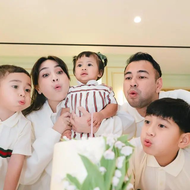6 Potret Ultah Lily Anak Raffi dan Nagita ke-1 Tahun, Foto Baby Born Bikin Gemas