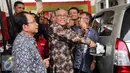 Jajaran direksi Pertamina saat meluncurkan produk BBM baru jenis Pertalite di SPBU Coco, Abdul Muis, Jakarta, Jumat (25/7/2015). PT Pertamina secara resmi menjual Pertalite dengan kandungan 'Research Octane Number' (RON) 90. (Liputan6.com/Helmi Afandi)