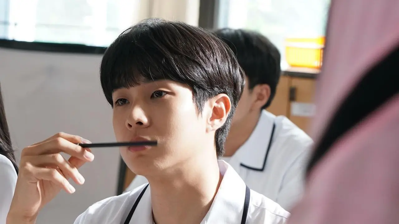 Choi Woo-shik (Instagram/dntlrdl)