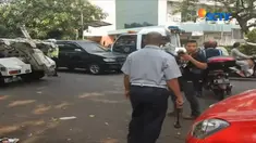 Lagi-lagi pengemudi keberatan karena kendaraannya yang terjaring razia langsung di derek paksa.