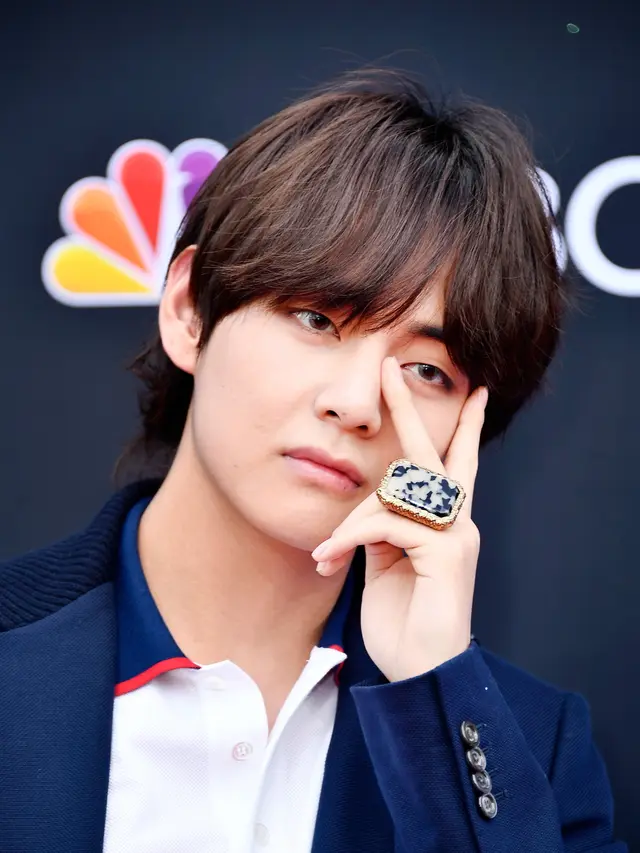 6 Pesaing Jonatan Christie sebagai Pria Tertampan Dunia