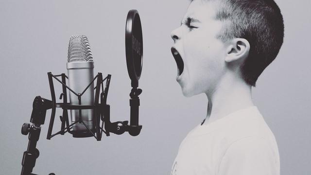 Ilustrasi menyanyi