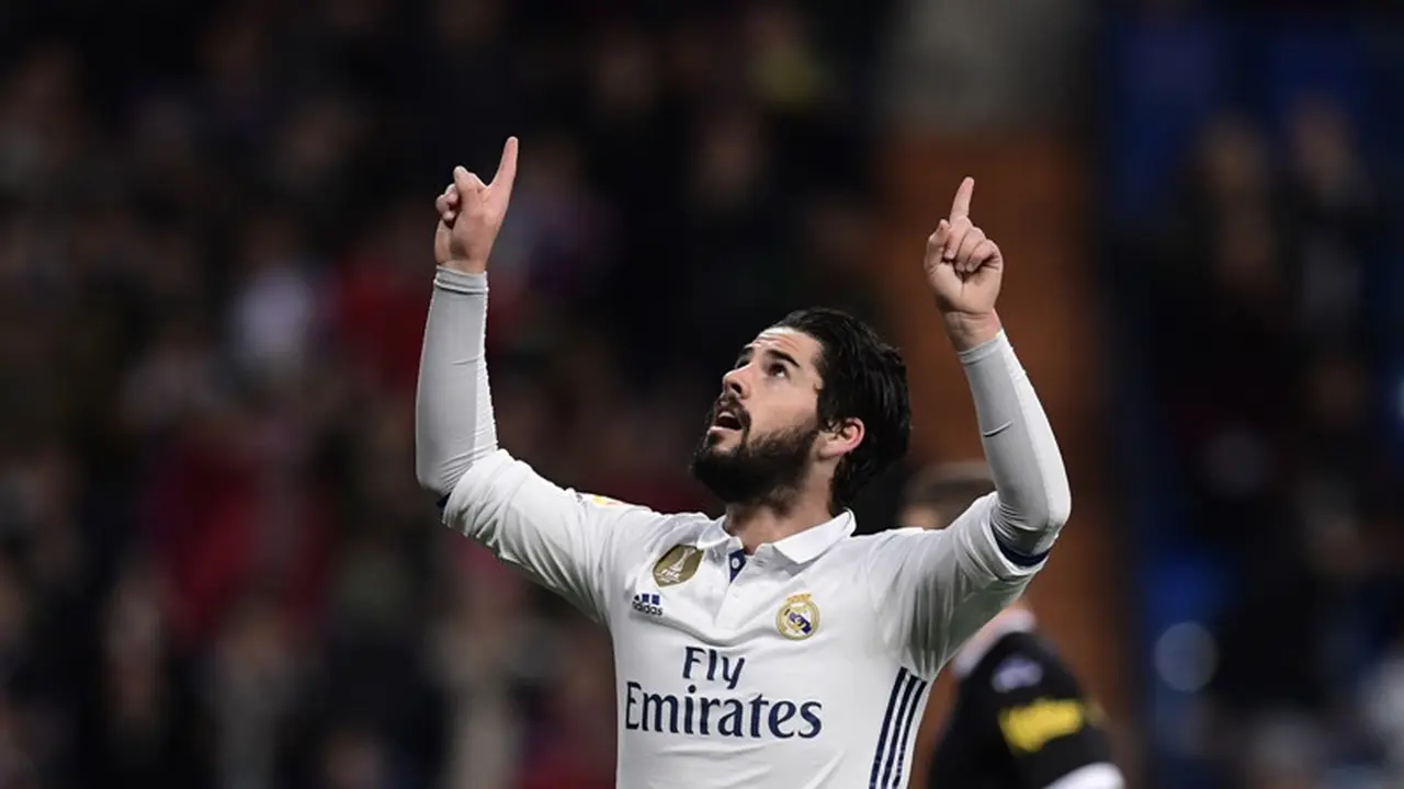 Gelandang Real Madrid Isco belum menjadi pilihan utama di Timnas Spanyol. 