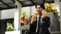 Sering Beraktivitas Seharian? Ini Simple Grooming Routine untuk Pria
