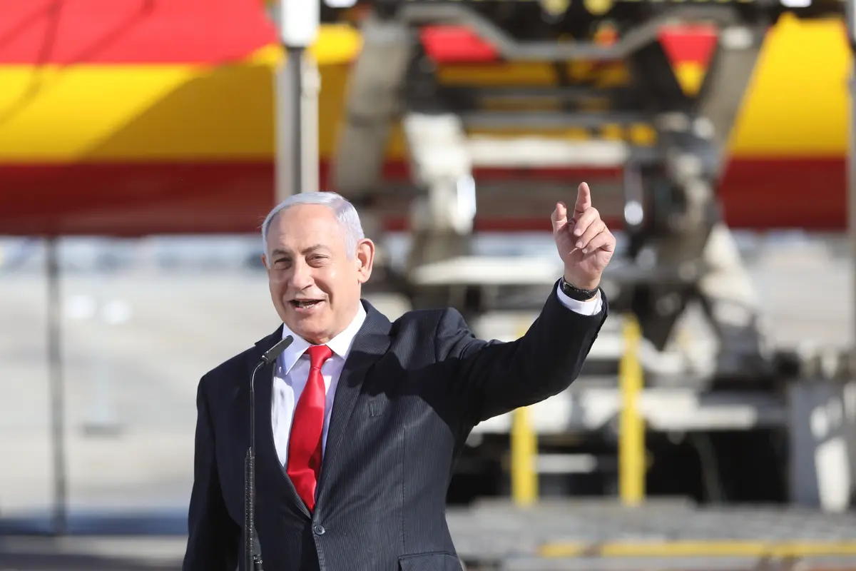 FOTO: Israel Terima Gelombang Pertama Vaksin COVID-19 Pfizer