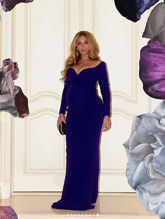 Sesi foto yang dilakukan Beyonce ini bukan yang pertama kali. Sempat di awal masa kehamilannya, Beyonce juga melakukan sesi foto bersama anak perempuannya, Blue Ivy.  (Instagram/Beyonce)