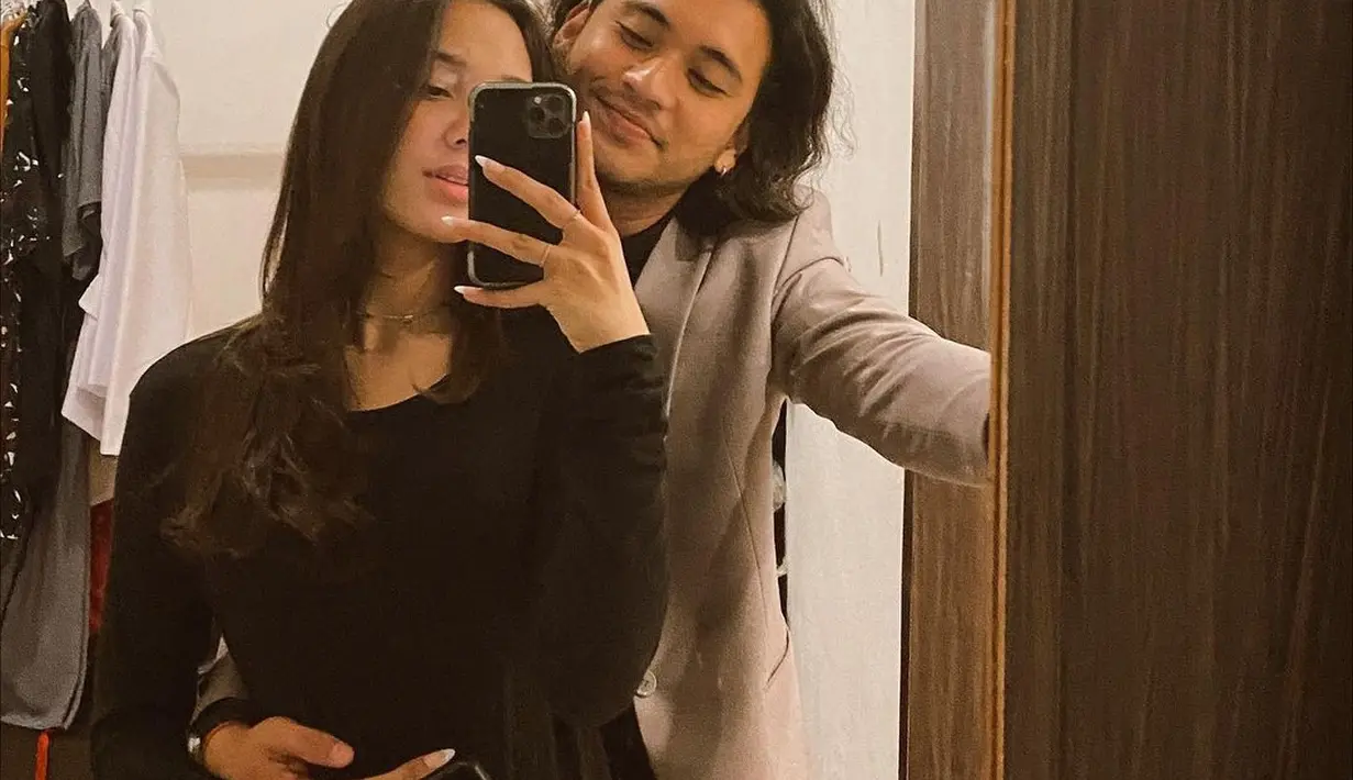 Tak sedikit netizen iri melihat kedekatan keduanya. [instagram/giorgino_abraham]