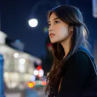 Mantan personel JKT 48, Nabilah Ayu belum lama ini menjadi perbincangan warganet. Nabilah tampil berbeda dengan biasanya yang nyentrik. Nabila mengunggah foto berhijab. (Instagram/nblh.ayu)