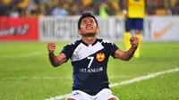 Penampilan ciamik Andik Vermansah bersama Selangor FA di musim 2015 membuat suporter The Red Giants menyerukan agar manajemen manajemen klub menggaet pemain Indonesia lainnya. (Facebook)
