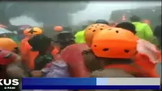 Lima korban berhasil dievakuasi, tiga diantaranya selamat, sementara dua korban lainnya meninggal dunia.