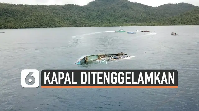 Sejumlah kapal ikan asing ilegal ditenggelamkan di perairan Natuna kepulauan Riau. Penenggelaman kapal ini dipimpin langsung Menteri Kelautan dan Perikanan, Susi Pudjiatuti.