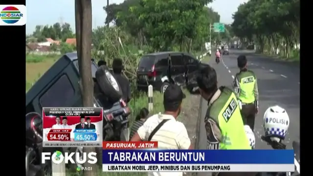 Mobil Jeep di Pasuruan Terlibat Kecelakaan Beruntun, Pengemudi Terluka