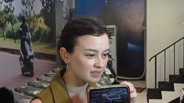 Kimberly Ryder.