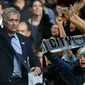 Penampilan Manchester City hampir sama dengan saudara sekota MU yaitu tidak konisten 'hot and Cold', tetapi rumor berkembang mengaitkan beberapa pelatih termasuk Jose Mourinho. (AFP Photo/Justin Tallis/Paul Ellis)