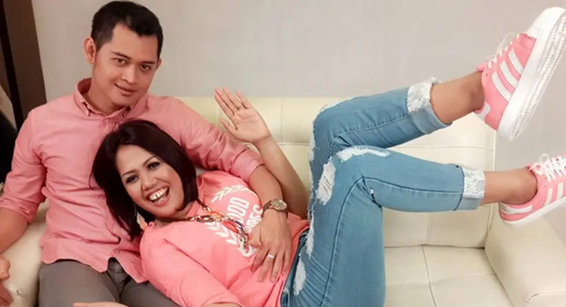 Elly Sugigi dan suami Ferry Anggara (Instagram)