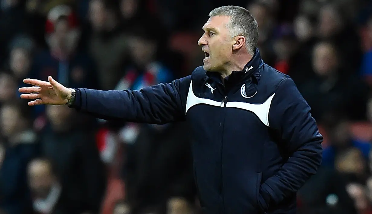 4. Nigel Pearson - Pria Inggris ini merupakan mantan manajer Leicester sebelum Claudio Ranieri. Manajer kelahiran Nottingham ini memiliki kenangan manis saat mengantar The Foxes meraih tujuh kemenangan dalam sembilan laga. (EPA/Facundo Arrizabalaga)