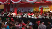 Gubernur Jawa Barat Ridwan Kamil hadiri perayaan Cap Go Meh di Kota Bogor. (Liputan6.com/Achmad Sudarno)
