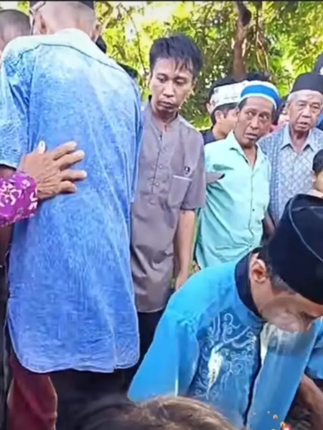 Momen Pilu Bocah Pertanyakan Ibu Dikubur