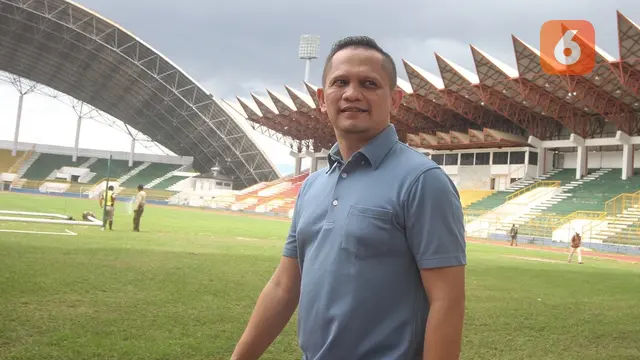 Nazaruddin Dek Gam