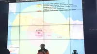 Kepala Pusat Data Informasi dan Humas BNPB Sutopo Purwo Nugroho dalam konferensi pers mengenai gempa. (Liputan6.com/Devira Prastiwi)