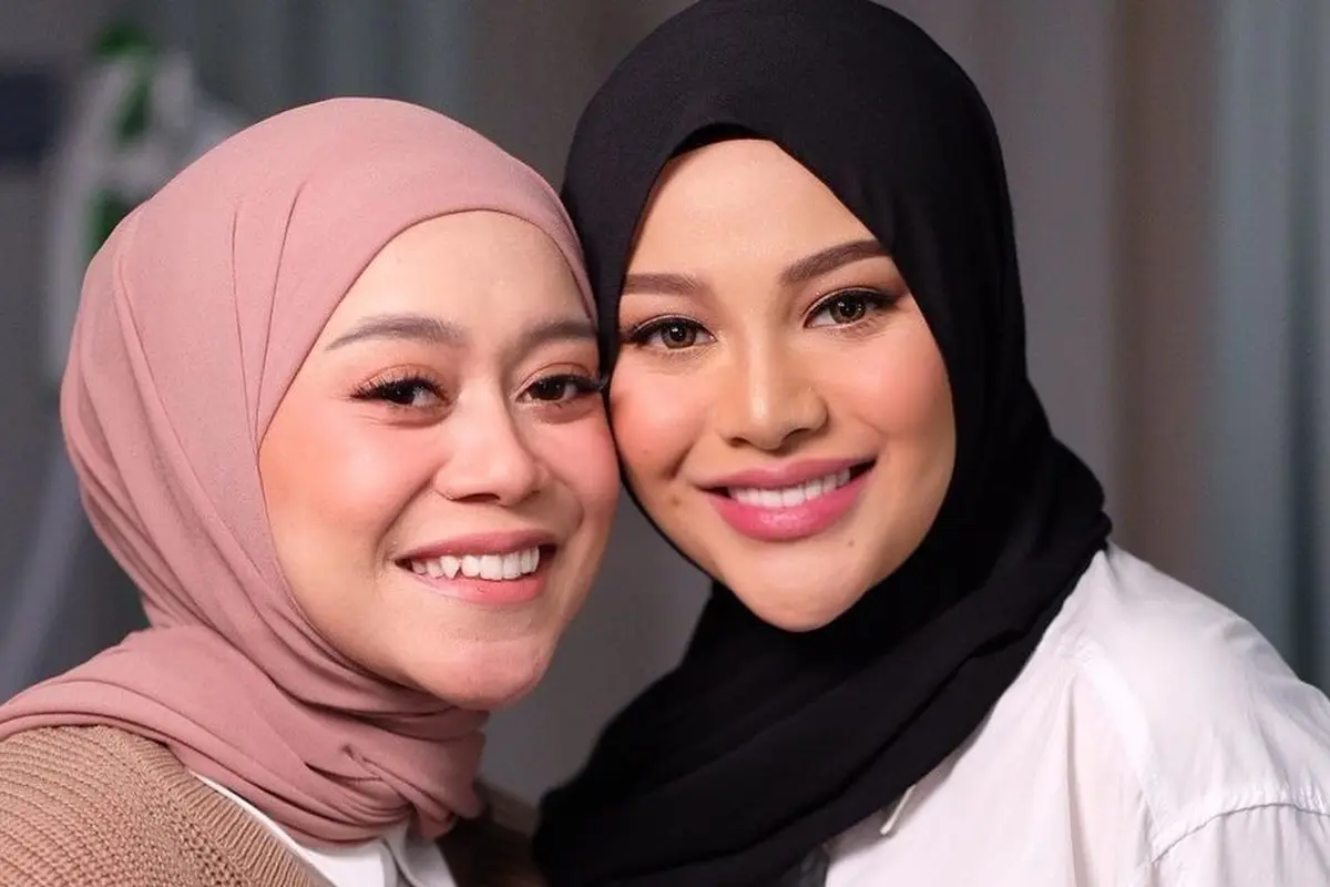Potret Adu Penampilan Lesti dan Aurel Ketika Liburan di Turki Perlihatkan Baby Bump