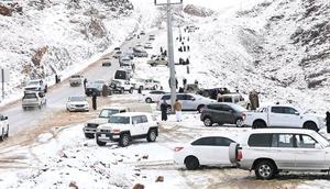 Fenomena Langka Hujan Salju di Arab Saudi./ Twitter.com/@19WMS