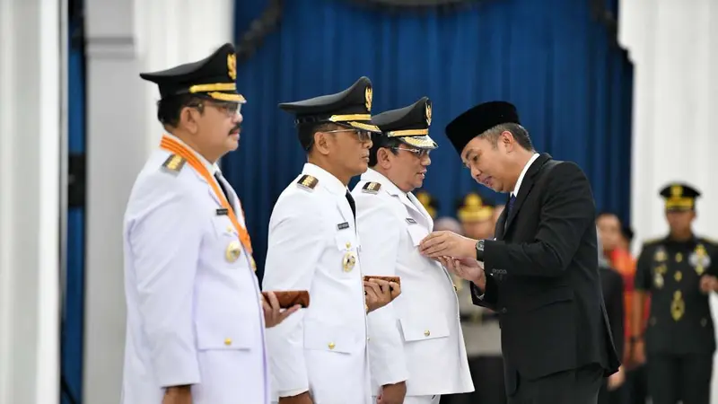 Pelantikan Pj Kepala Daerah di Gedung Sate, Kota Bandung, Jawa Barat, Sabtu (20/4/2024).