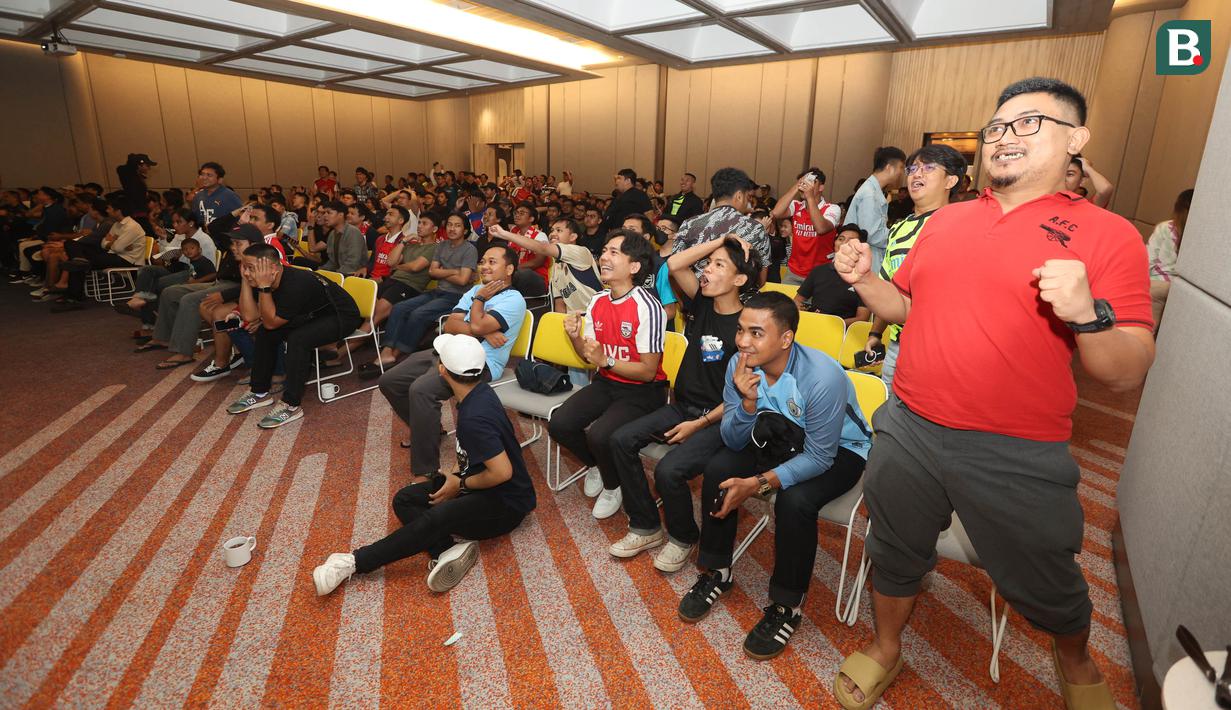 <p>Suasana acara Roaring night Manchester City vs Arsenal di Ibis Style Jakarta, Tanah Abang, Minggu (31/3/2024). (Bola.com/M Iqbal Ichsan)</p>