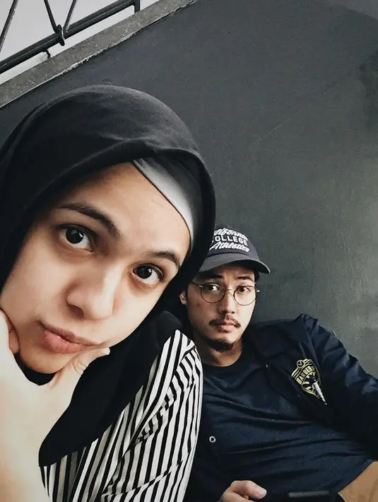 Nycta Gina sendiri mengaku jika ia memang jarang menggunakan makeup. (Foto: instagram.com/missnyctagina)