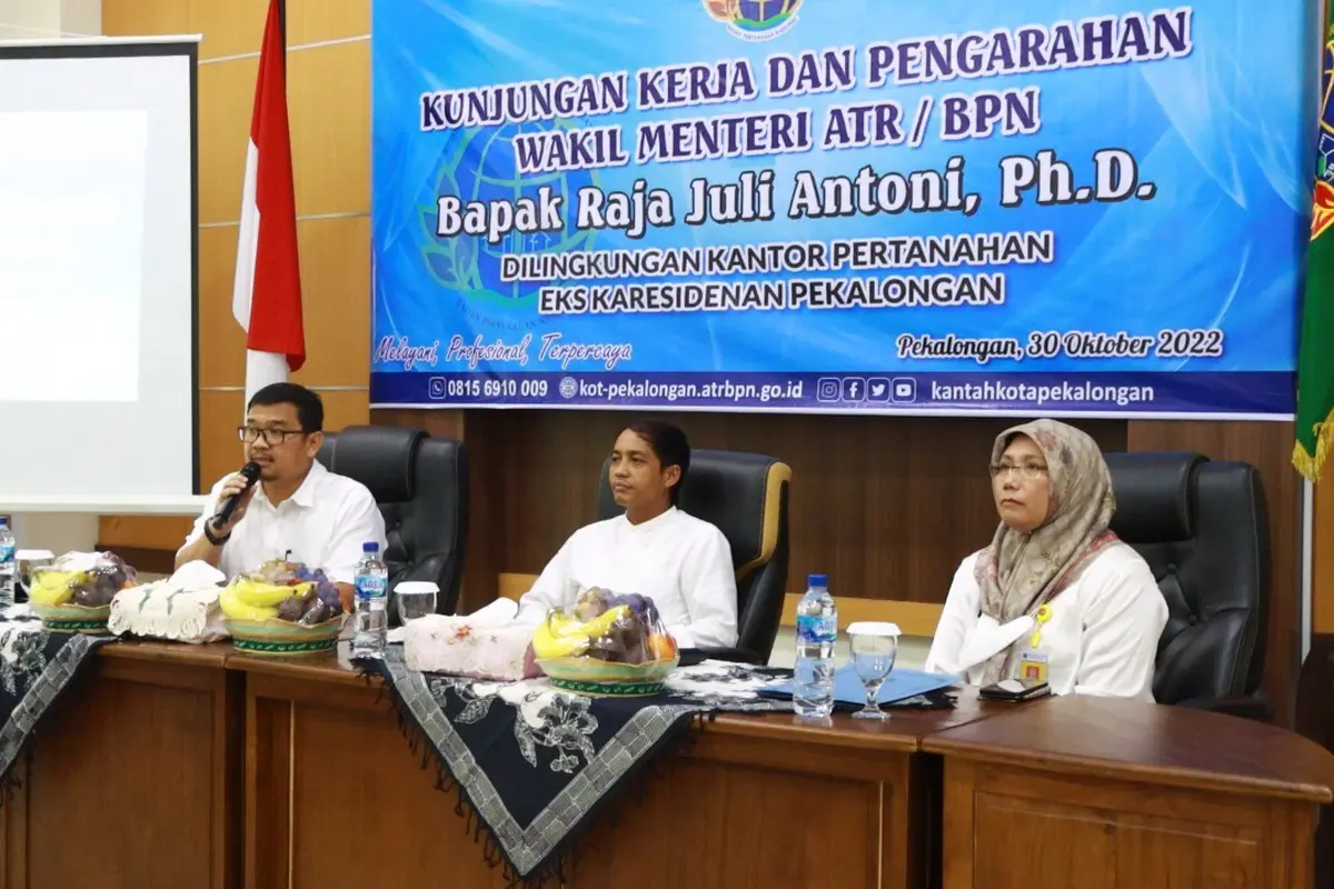Wamen ATR Raja Juli Minta Program PTSL di Karesidenan Pekalongan Terus Dikawal