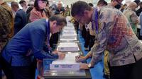 Trade Expo Indonesia (TEI) ke-37 ditandai dengan 100 kesepakatan dagang yang ditandatangani serentak dengan buyers dari 14 negara/Istimewa.