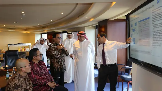 Menteri Perhubungan Budi Karya Sumadi bertemu dengan Chief Executive Officer (CEO) Port Projects Management & Development Co. Ltd (PPMDC) Adnan M.T Al-Saggaf