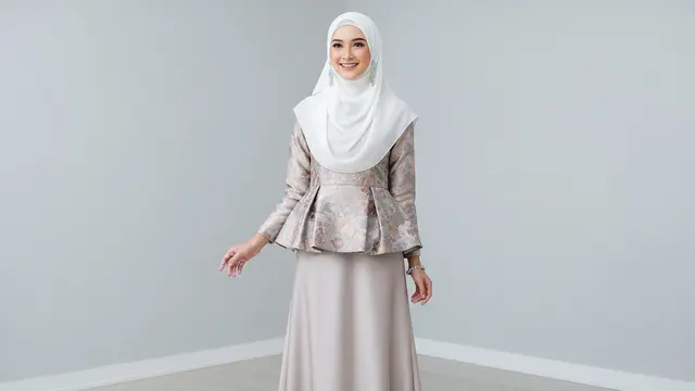 Model Baju Bridesmaid Brokat Hijab/ Ilustrasi AI