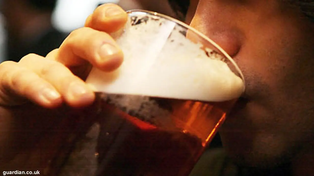 minum-alkohol130108a.jpg