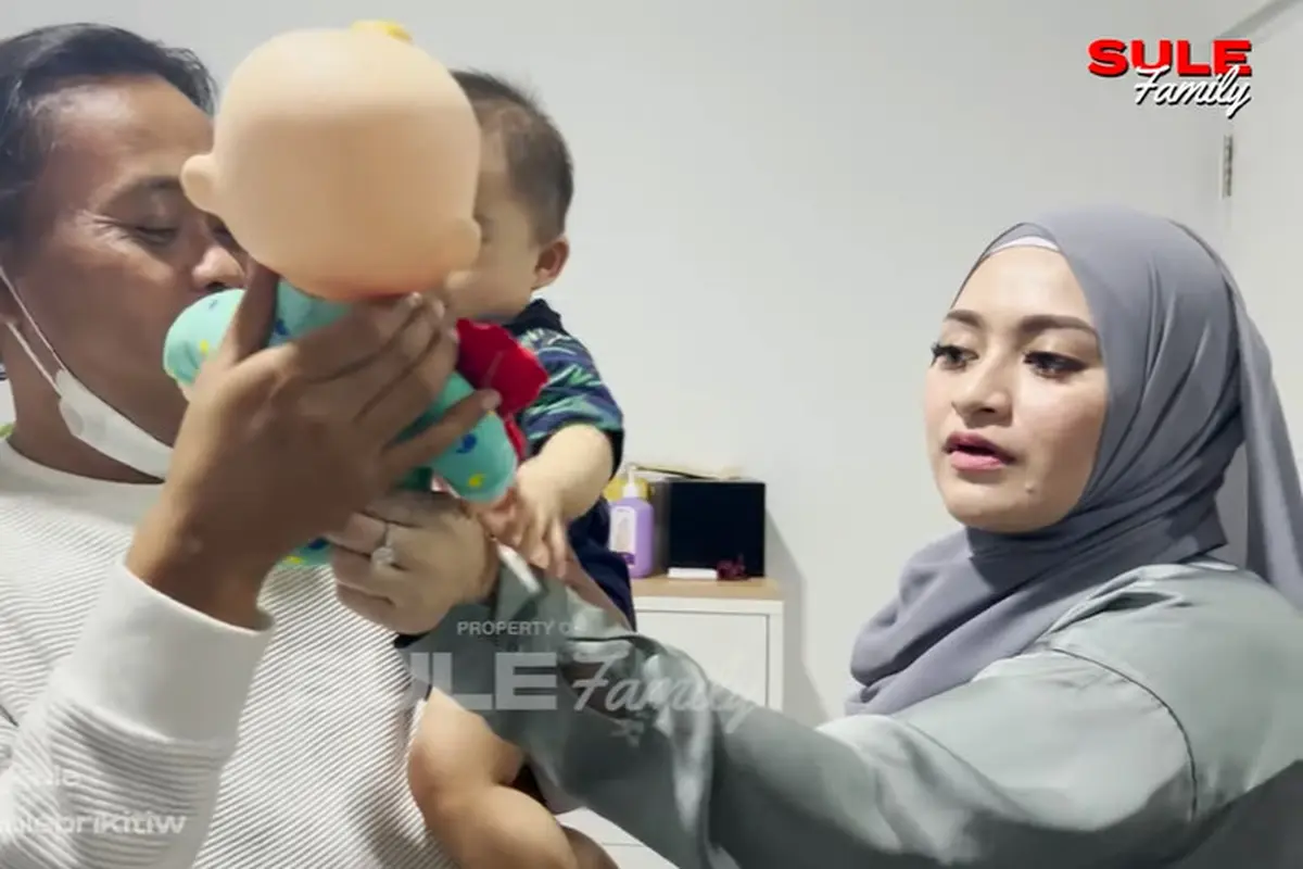 [Fimela] Sule dan Adzam