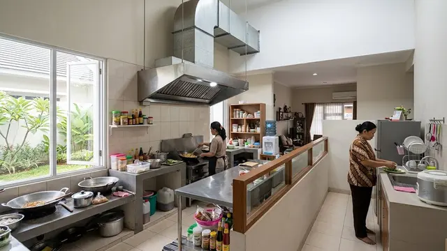 Dapur Rumah Sekaligus Tempat Usaha