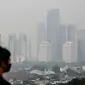 Meski sudah menerapkan kebijakan bekerja dari rumah, kualitas udara di DKI Jakarta masih belum juga membaik. (Liputan6.com/Faizal Fanani)